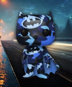 DC Funko Pop! Batman (Blue & Black Camo) (Artist Series)(with Pop! Hard Stack) #04